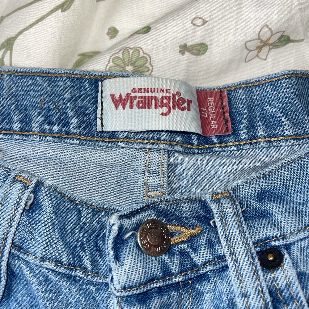 *SOLD* Distressed Wrangler Shorts - Picture 2 of 3